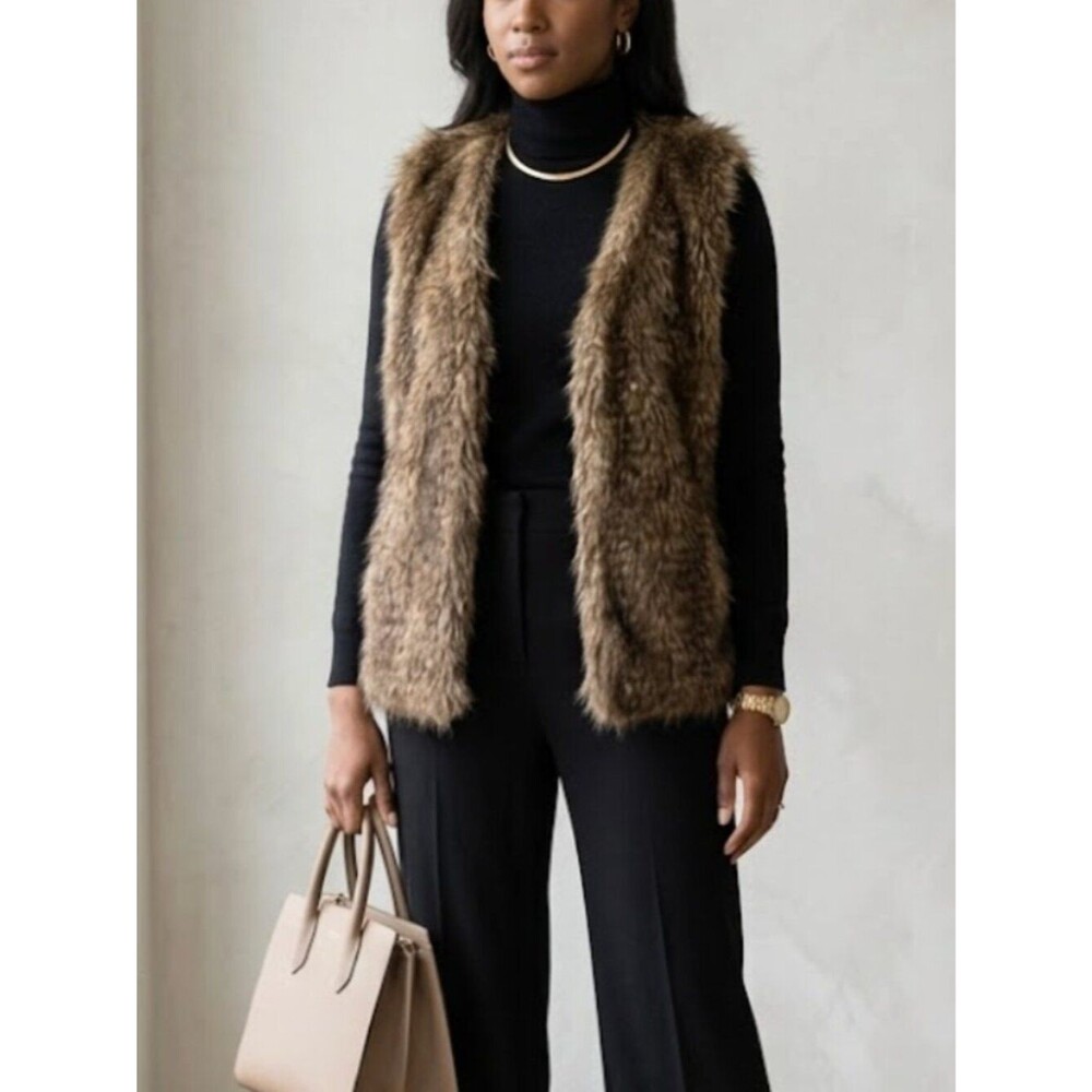 Express Faux Fur Pocket Open Front Shaggy Brown Vest Women's Size Small